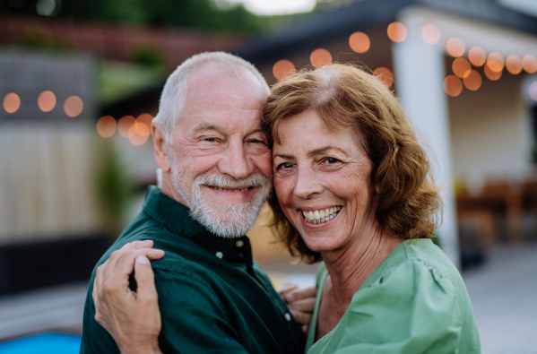 couple_smiling_on_patio