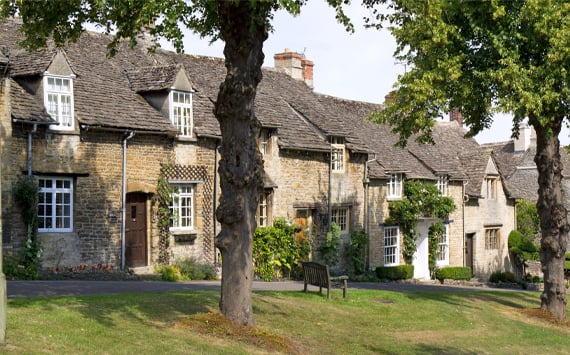 Exterior_Houses_Road_Trees