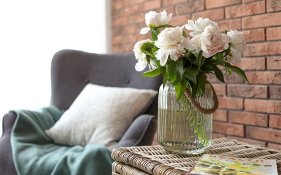 Interior_Flowers_Chair_Home