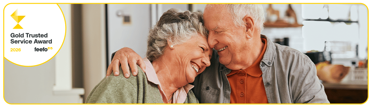 happy_couple_hugging_feefogold